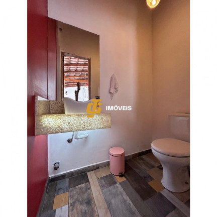 Imagem Casa com 2 Quartos à Venda, 180 m² em Tabuleiro - Camboriú Imagem Casa com 2 Quartos à Venda, 180 m² em Tabuleiro - Camboriú