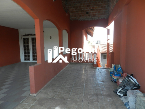 Imagem Sobrado com 4 Quartos à Venda, 420 m² em Maria Antonieta - Pinhais