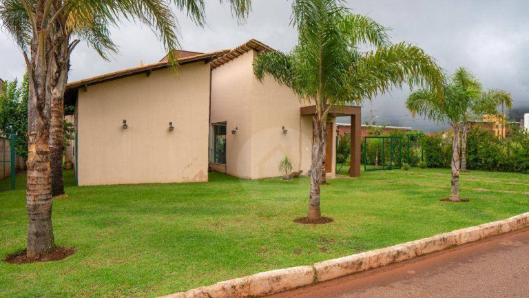 Imagem Casa de Condomínio com 4 Quartos à Venda, 250 m² em Condomínio Ville Des Lacs - Nova Lima Imagem Casa de Condomínio com 4 Quartos à Venda, 250 m² em Condomínio Ville Des Lacs - Nova Lima