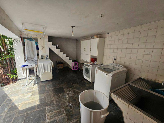 Imagem Casa com 4 Quartos à Venda, 341 m² em Pacaembu - São Paulo Imagem Casa com 4 Quartos à Venda, 341 m² em Pacaembu - São Paulo