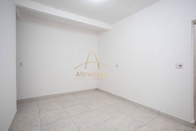 Imagem Casa com 5 Quartos à Venda, 240 m² em Bandeiras - Osasco Imagem Casa com 5 Quartos à Venda, 240 m² em Bandeiras - Osasco