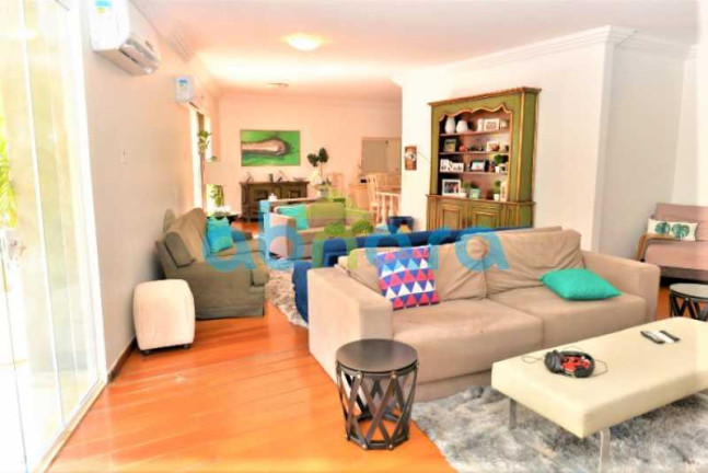 Imagem Cobertura com 4 Quartos à Venda, 168 m² em Copacabana - Rio De Janeiro Imagem Cobertura com 4 Quartos à Venda, 168 m² em Copacabana - Rio De Janeiro