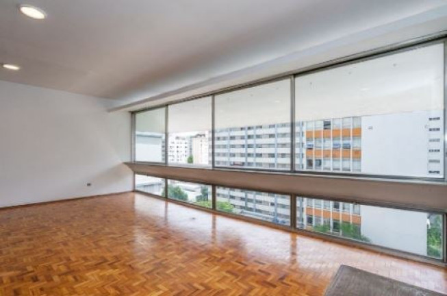 Apartamento com 3 Quartos à Venda, 200 m² em Cerqueira César - São Paulo