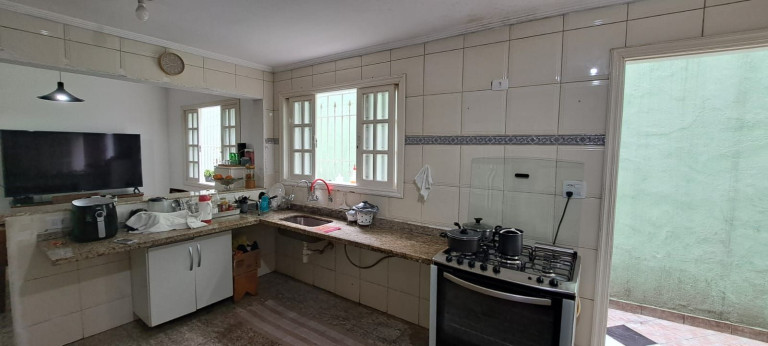 Imagem Sobrado com 6 Quartos à Venda, 235 m² em Piqueri - São Paulo Imagem Sobrado com 6 Quartos à Venda, 235 m² em Piqueri - São Paulo