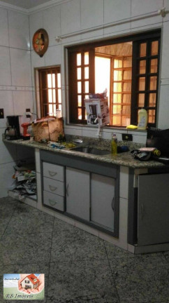 Imagem Casa com 4 Quartos à Venda, 220 m² em Jardim Do Estádio - Santo André Imagem Casa com 4 Quartos à Venda, 220 m² em Jardim Do Estádio - Santo André