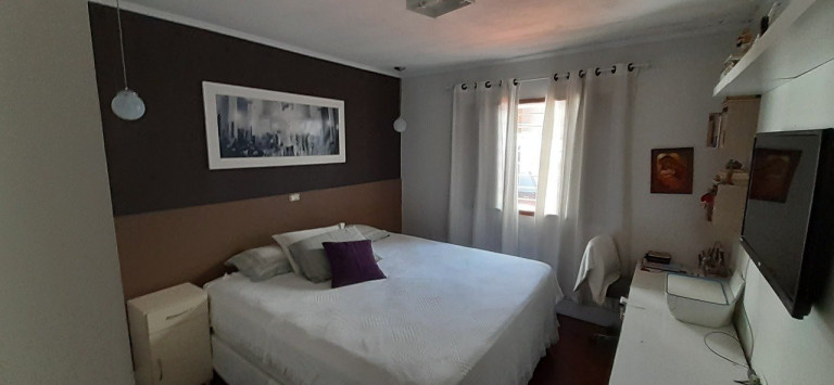 Imagem Casa com 3 Quartos à Venda, 148 m² em Vila Lucinda - Santo André