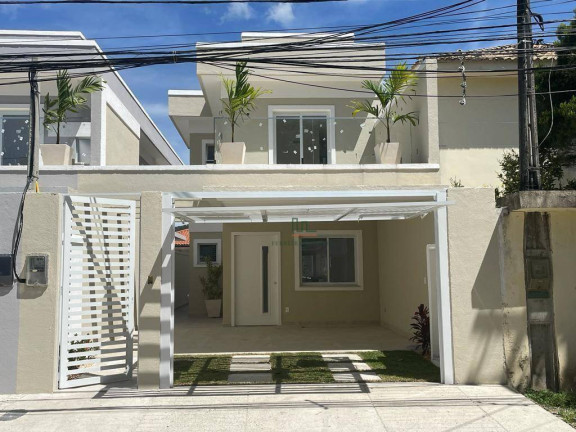 Casa com 4 Quartos à Venda, 180 m² em Itaipu - Niterói