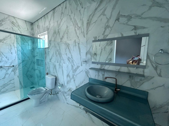 Imagem Casa com 3 Quartos à Venda, 250 m² em Colônia Terra Nova - Manaus Imagem Casa com 3 Quartos à Venda, 250 m² em Colônia Terra Nova - Manaus