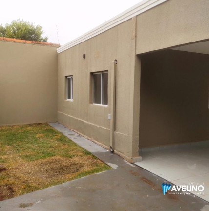Imagem Casa com 3 Quartos à Venda, 130 m² em Vila Marcos Roberto - Campo Grande