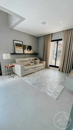 Imagem Casa com 3 Quartos à Venda, 186 m² em Beira Rio - Biguaçu Imagem Casa com 3 Quartos à Venda, 186 m² em Beira Rio - Biguaçu