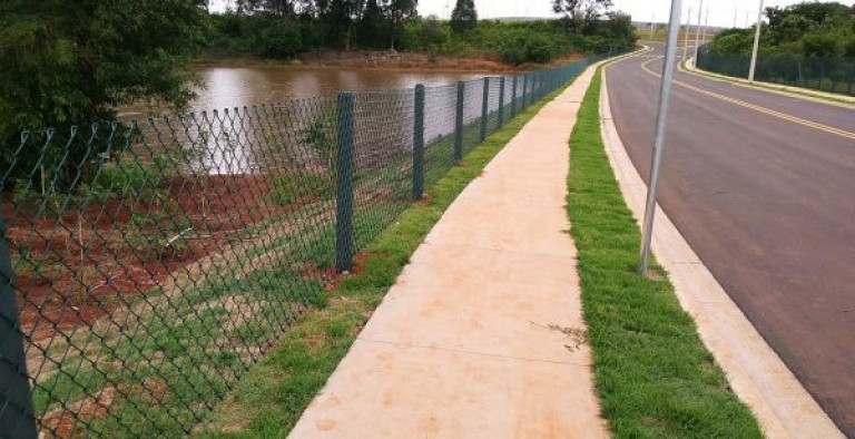 Imagem Terreno à Venda, 300 m² em Nova Odessa Imagem Terreno à Venda, 300 m² em Nova Odessa