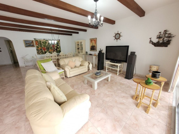 Imagem Apartamento com 4 Quartos à Venda, 250 m² em Pitangueiras - Guarujá Imagem Apartamento com 4 Quartos à Venda, 250 m² em Pitangueiras - Guarujá