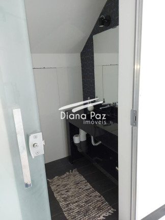Imagem Casa com 3 Quartos à Venda, 285 m² em Ferradurinha - Búzios Imagem Casa com 3 Quartos à Venda, 285 m² em Ferradurinha - Búzios