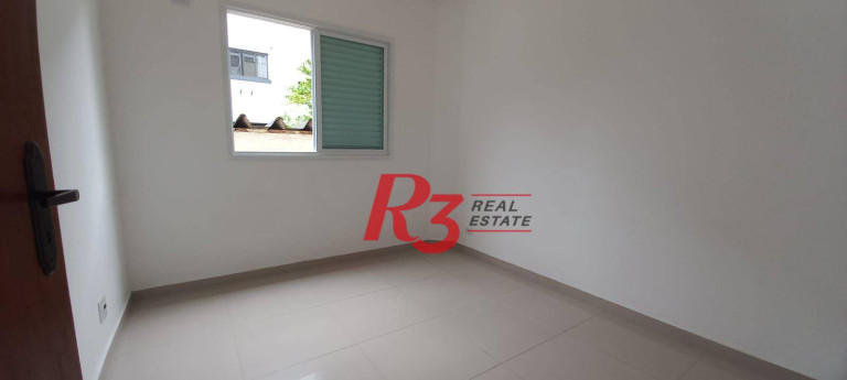 Imagem Casa com 3 Quartos à Venda, 300 m² em Encruzilhada - Santos Imagem Casa com 3 Quartos à Venda, 300 m² em Encruzilhada - Santos