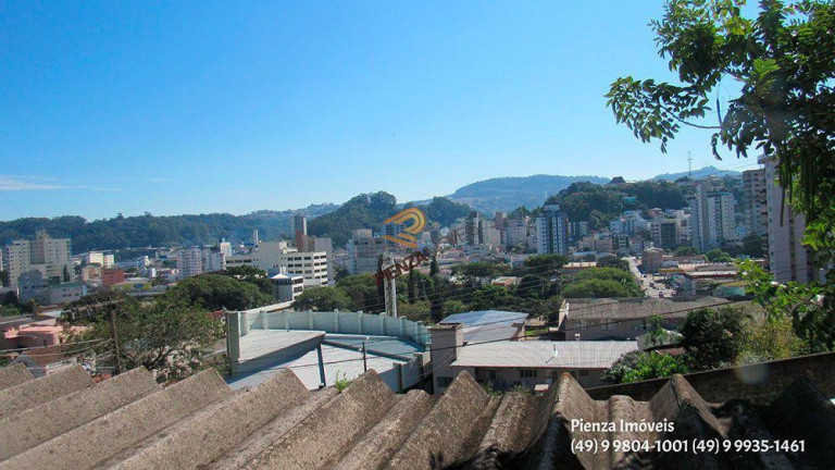Imagem Casa com 3 Quartos à Venda, 160 m² em Centro - Concórdia Imagem Casa com 3 Quartos à Venda, 160 m² em Centro - Concórdia