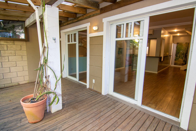 Imagem Casa de Condomínio com 3 Quartos à Venda, 187 m² em Jardim Carvalho - Porto Alegre Imagem Casa de Condomínio com 3 Quartos à Venda, 187 m² em Jardim Carvalho - Porto Alegre
