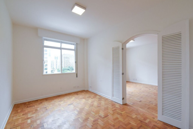 Imagem Apartamento com 3 Quartos à Venda, 107 m² em Itaim Bibi - São Paulo