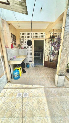Imagem Casa com 6 Quartos à Venda, 160 m² em Conjunto Ceará - Fortaleza Imagem Casa com 6 Quartos à Venda, 160 m² em Conjunto Ceará - Fortaleza