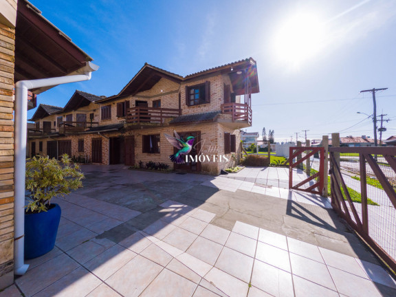 Imagem Casa com 2 Quartos à Venda, 98 m² em Centro - Tramandaí Imagem Casa com 2 Quartos à Venda, 98 m² em Centro - Tramandaí