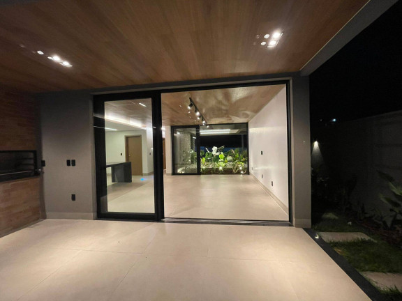 Imagem Casa com 3 Quartos à Venda, 215 m² em Jardins Capri - Senador Canedo Imagem Casa com 3 Quartos à Venda, 215 m² em Jardins Capri - Senador Canedo