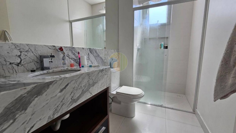 Imagem Apartamento com 3 Quartos à Venda, 133 m² em Centro - Balneário Camboriú Imagem Apartamento com 3 Quartos à Venda, 133 m² em Centro - Balneário Camboriú