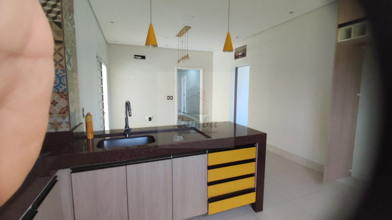 Imagem Casa com 5 Quartos para Alugar, 382 m² em Jardim Itália - Cuiabá Imagem Casa com 5 Quartos para Alugar, 382 m² em Jardim Itália - Cuiabá