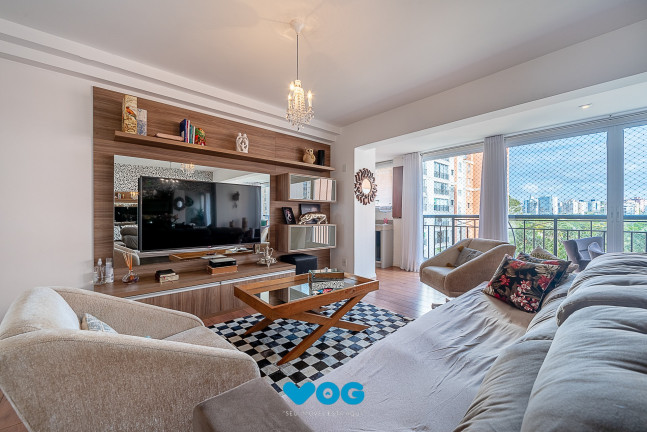 Imagem Imóvel com 3 Quartos à Venda, 141 m² em Jardim Europa - Porto Alegre Imagem Imóvel com 3 Quartos à Venda, 141 m² em Jardim Europa - Porto Alegre