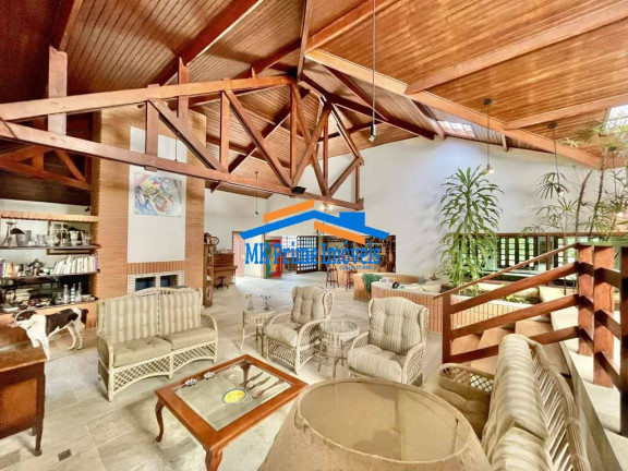 Imagem Sobrado com 5 Quartos para Alugar, 923 m² em Vila Santo Antônio - Cotia Imagem Sobrado com 5 Quartos para Alugar, 923 m² em Vila Santo Antônio - Cotia