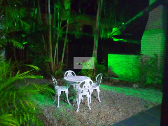 Imagem Casa com 4 Quartos à Venda, 400 m² em Boiçucanga - São Sebastião Imagem Casa com 4 Quartos à Venda, 400 m² em Boiçucanga - São Sebastião