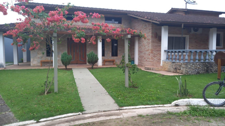Imagem Casa com 6 Quartos à Venda, 300 m² em Horto Florestal - Ubatuba