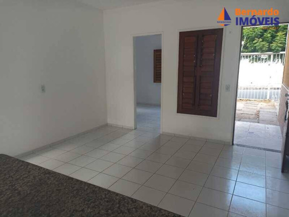 Imagem Casa com 2 Quartos à Venda, 61 m² em Centro - Cascavel Imagem Casa com 2 Quartos à Venda, 61 m² em Centro - Cascavel