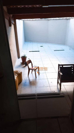 Imagem Sobrado com 4 Quartos à Venda ou Locação, 266 m² em Jardim Paraventi - Guarulhos Imagem Sobrado com 4 Quartos à Venda ou Locação, 266 m² em Jardim Paraventi - Guarulhos