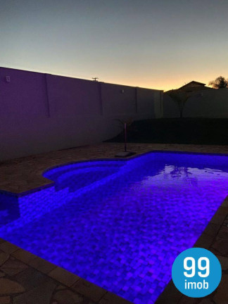 Imagem Casa com 4 Quartos à Venda, 840 m² em Ninho Verde Ii - Pardinho Imagem Casa com 4 Quartos à Venda, 840 m² em Ninho Verde Ii - Pardinho