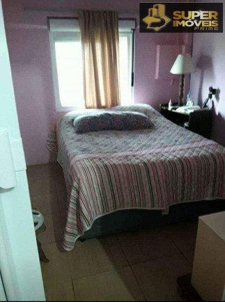 Imagem Casa com 3 Quartos à Venda, 84 m² em Laranjal - Pelotas