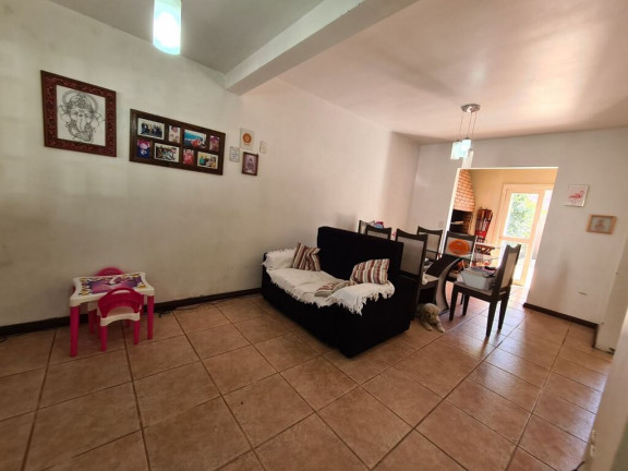 Imagem Casa com 2 Quartos à Venda, 95 m² em Hípica - Porto Alegre Imagem Casa com 2 Quartos à Venda, 95 m² em Hípica - Porto Alegre