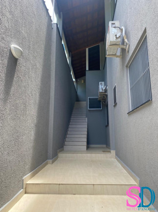 Imagem Sobrado com 3 Quartos para Alugar, 210 m² em Perequê Mirim - Ubatuba