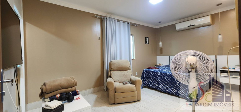 Imagem Casa com 4 Quartos à Venda, 283 m² em Adrianópolis - Manaus