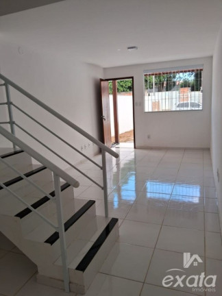 Imagem Casa com 2 Quartos para Alugar ou Temporada, 52 m² em Residencial Jacaraípe - Serra
