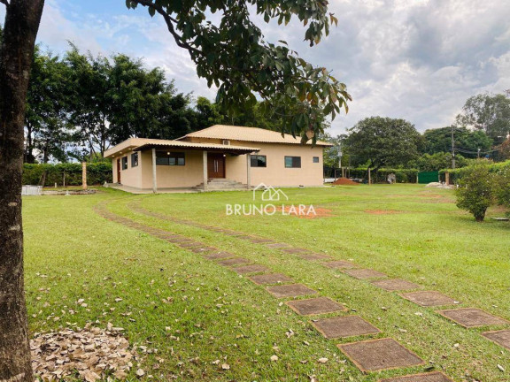 Casa com 3 Quartos à Venda, 230 m² em Condomínio Fazenda Solar - Igarapé