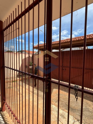 Imagem Casa com 2 Quartos à Venda, 161 m² em Parque São Luiz - Jundiaí