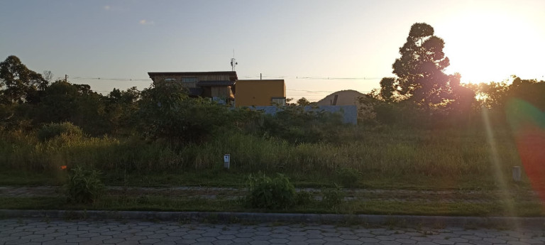 Imagem Terreno à Venda, 747 m² em Campo Duna - Garopaba