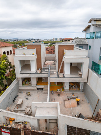 Imagem Casa com 3 Quartos à Venda, 137 m²