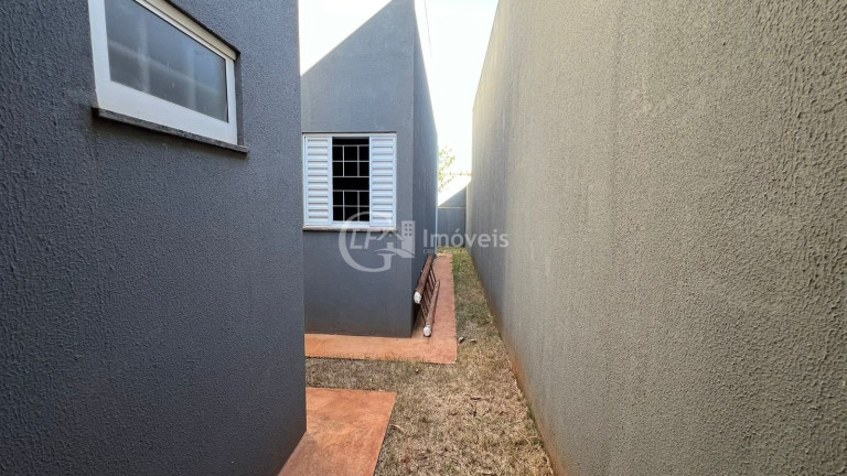 Imagem Casa com 2 Quartos à Venda, 60 m² em Jardim Carioca - Campo Grande Imagem Casa com 2 Quartos à Venda, 60 m² em Jardim Carioca - Campo Grande