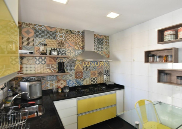 Imagem Imóvel com 4 Quartos à Venda, 137 m² em Vila Da Serra - Nova Lima Imagem Imóvel com 4 Quartos à Venda, 137 m² em Vila Da Serra - Nova Lima