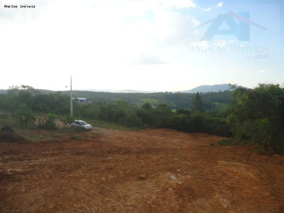 Terreno à Venda, 360 m² em Estrela Do Sul - Mateus Leme