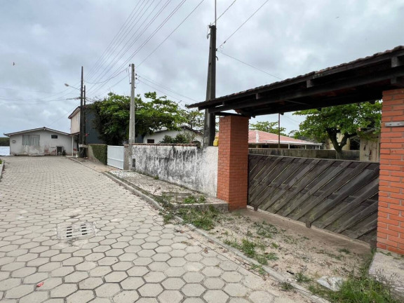 Imagem Casa com 4 Quartos à Venda, 210 m² em Centro - Balneário Barra Do Sul Imagem Casa com 4 Quartos à Venda, 210 m² em Centro - Balneário Barra Do Sul