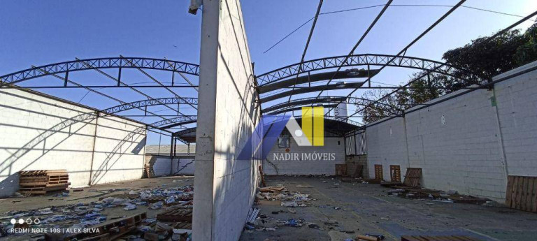 Imagem Galpão à Venda ou Locação, 5.500 m² em Distrito Industrial - Pouso Alegre Imagem Galpão à Venda ou Locação, 5.500 m² em Distrito Industrial - Pouso Alegre