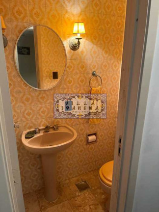 Imagem Apartamento com 3 Quartos à Venda, 105 m² em Leme - Rio De Janeiro Imagem Apartamento com 3 Quartos à Venda, 105 m² em Leme - Rio De Janeiro