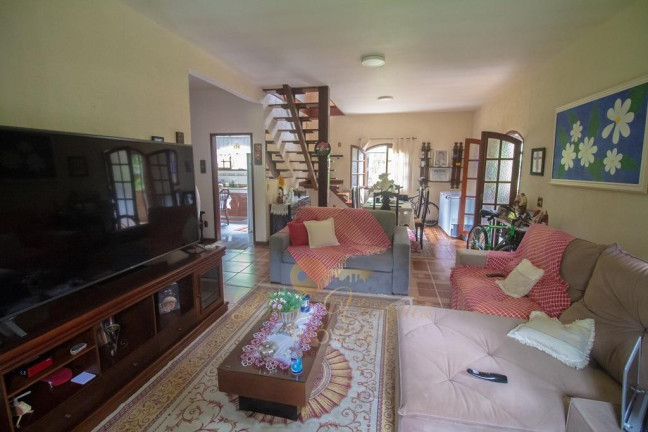 Imagem Casa com 2 Quartos à Venda, 200 m² em Carlos Guinle - Teresópolis