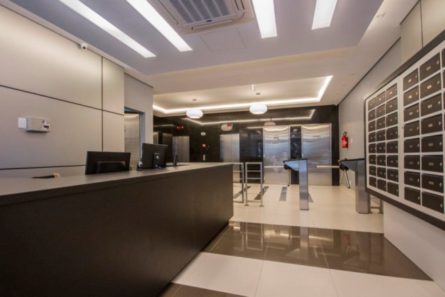 Imagem Sala Comercial à Venda, em Moinhos De Vento - Porto Alegre Imagem Sala Comercial à Venda, em Moinhos De Vento - Porto Alegre